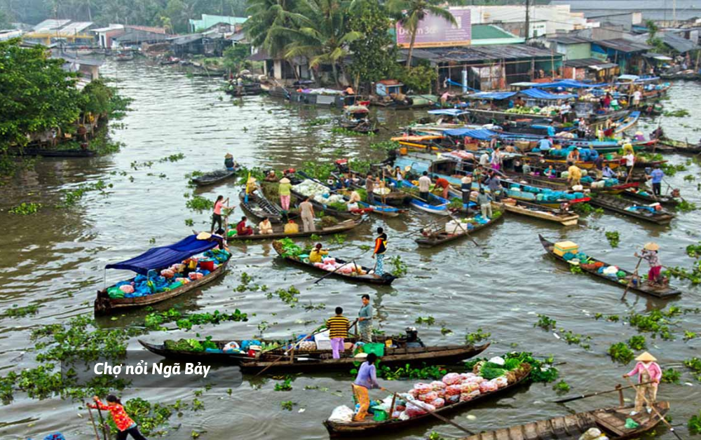 diem-den-du-lich-top-5-cho-noi-mien-tay-dac-sac-nhat-khong-nen-bo-qua-358