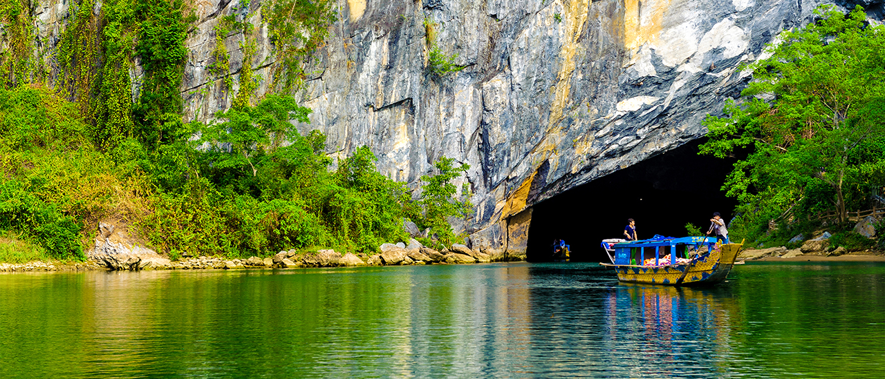 diem-den-du-lich-huong-dan-du-lich-quang-binh-vung-dat-cua-hang-dong-ky-vi-284