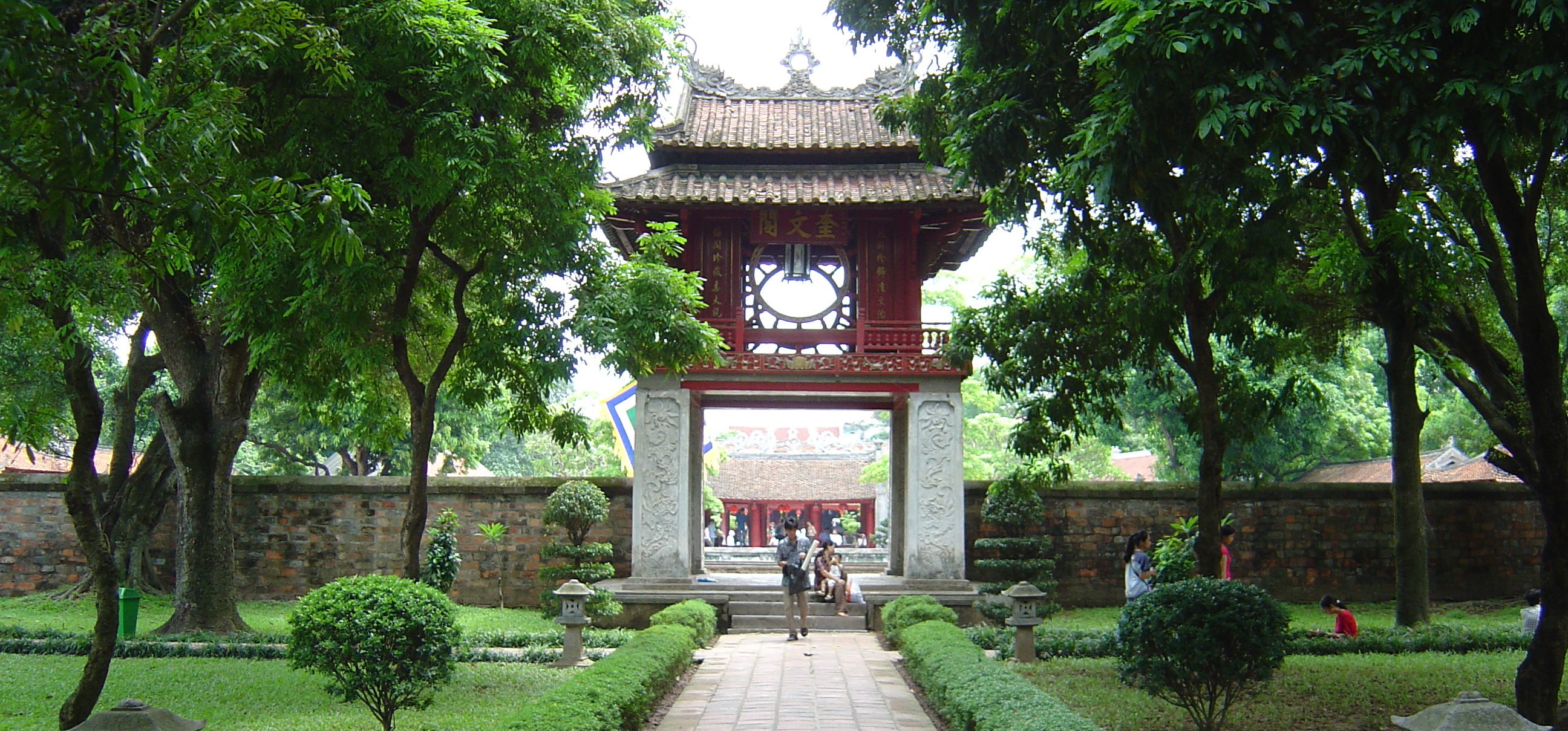 diem-den-du-lich-van-mieu-quoc-tu-giam-bieu-tuong-van-hoa-ha-noi-262