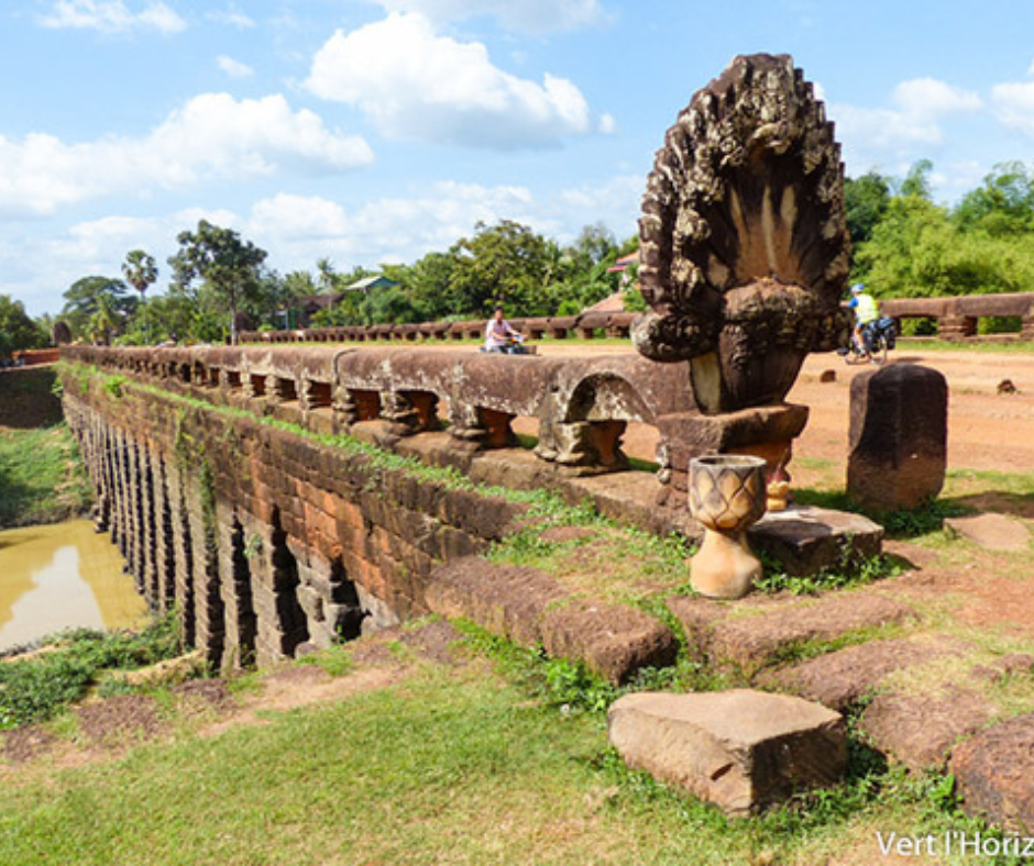 Xứ sở chùa tháp 